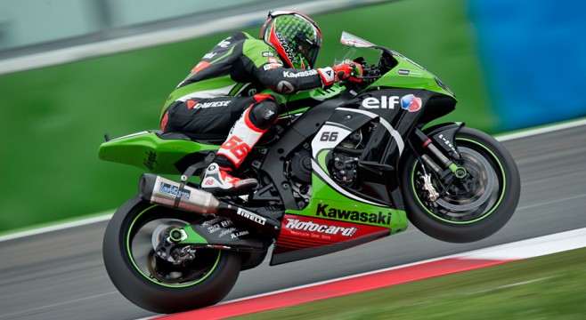 Tom-Sykes-Pole-Position-Magny-Cours