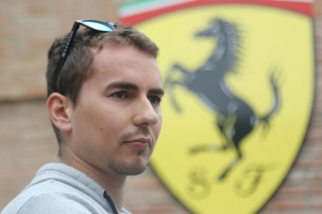 Jorge-Lorenzo-Ferrari