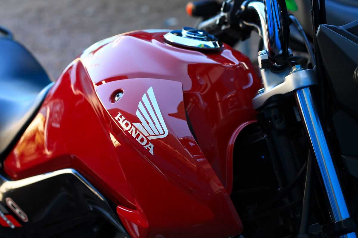 Honda pronta a brevettare l'airbag per moto