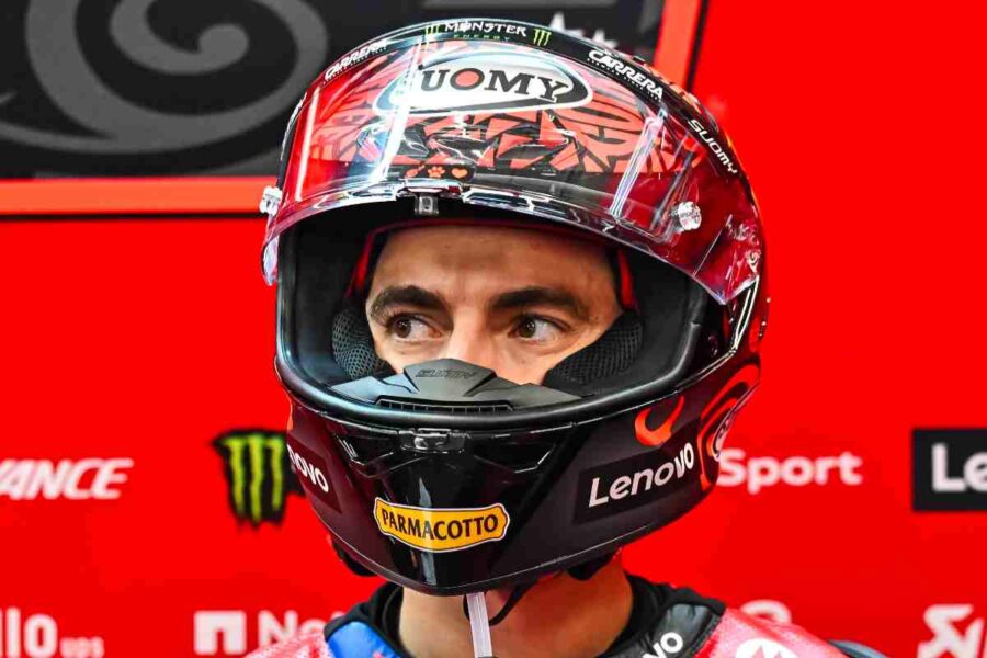 MotoGP Pecco Bagnaia parla Pol Espargarò