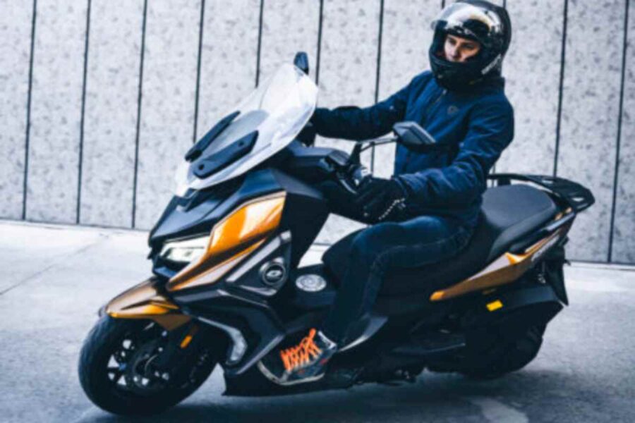 Scooter bomba dalla Cina