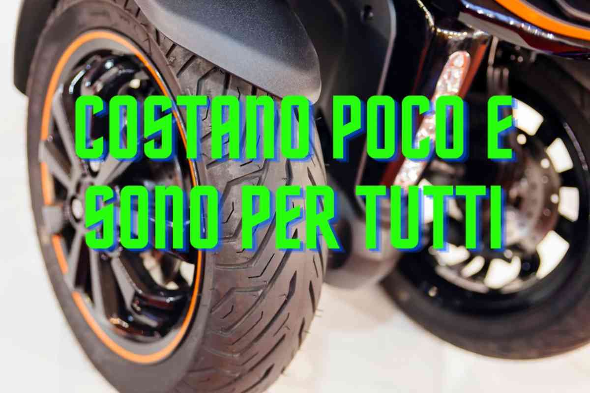 Questi scooter a 3 ruote puoi guidarli con la patente B e costano anche poco: stanno spopolando in Italia