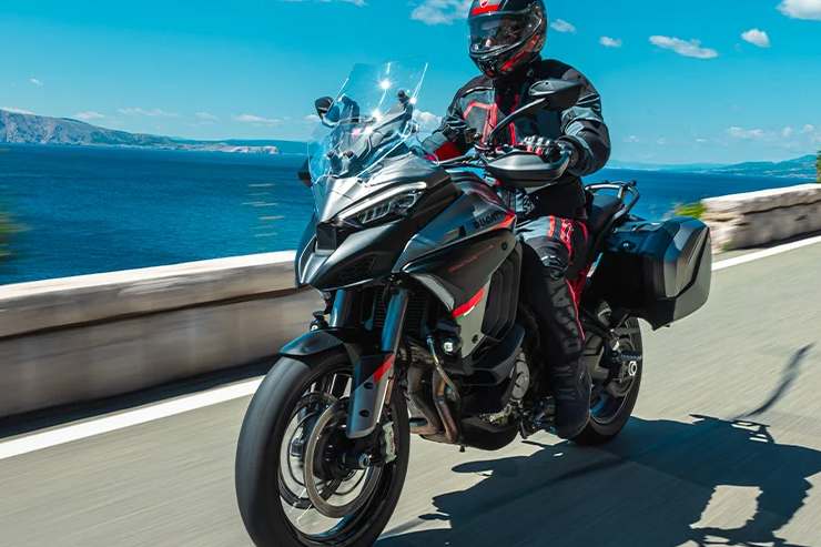 Ducati Multistrada V4 S GT occasione prezzo sconto finanziamento due anni