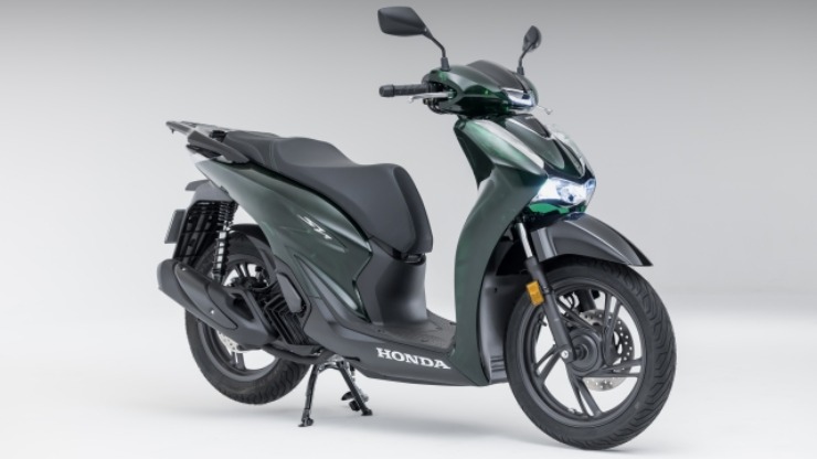 Scooter Honda SH Vetro novità produzione Italia Giappone prezzo