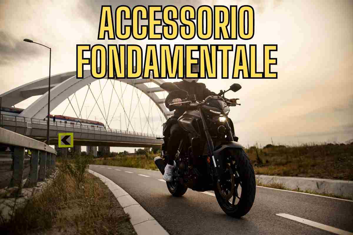 Motociclisti, questo accessorio è fondamentale: molti lo ignorano, ma fa la differenza