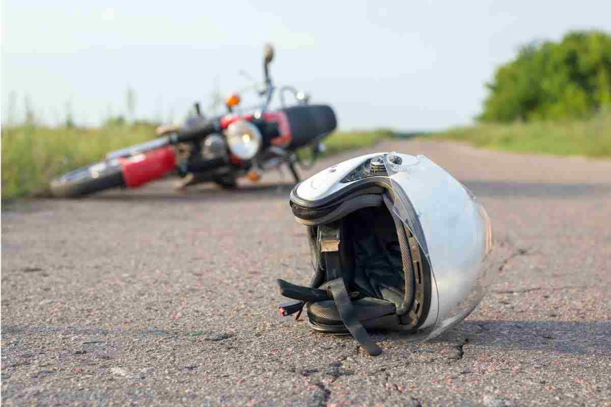 Incidente moto pilota