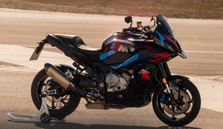 BMW M 1000 XR nuova moto occasione prezzo