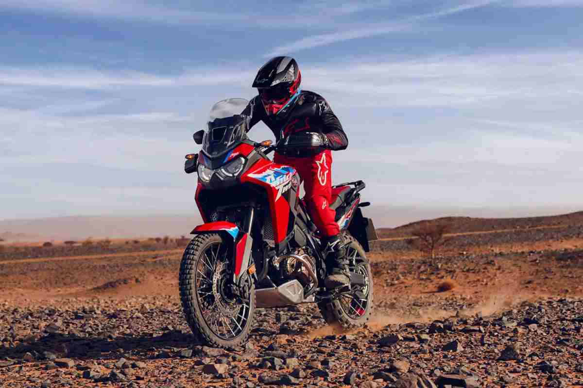 Honda Africa Twin NT1100 novità moto occasione prezzo regina