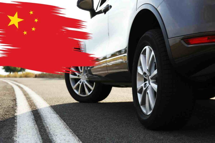 auto bandiera cina